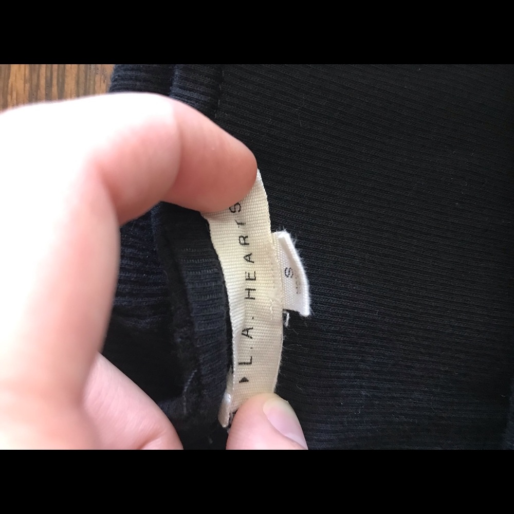 Pacsun long sleeve top!! Offer 💞 - Picture 2 of 3